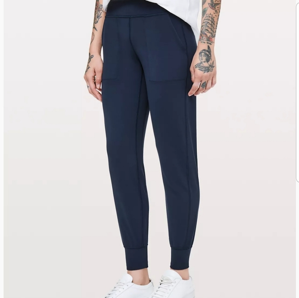 Lululemon Athletica Blue Terry Jogger Pants Sz 4 - Picture 2 of 11